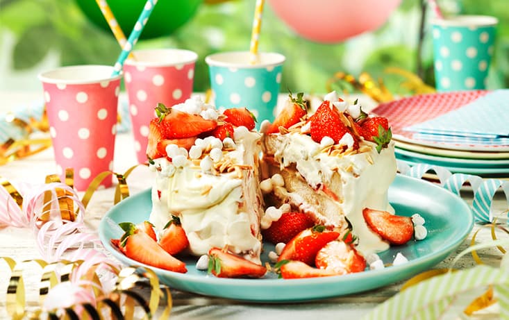 Fattiga Riddare-tårta - Maräng & Roast'n Toast - Recept | Pågen